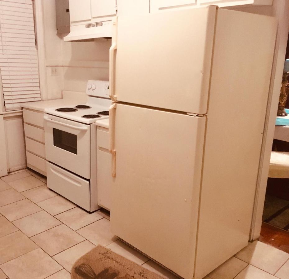 Best Deal In Town! Entire 1 Bedroom Apartment 59 Montgomery Dış mekan fotoğraf
