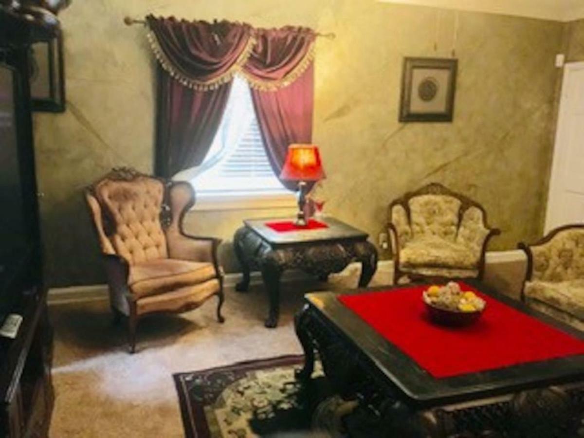 Best Deal In Town! Entire 1 Bedroom Apartment 59 Montgomery Dış mekan fotoğraf